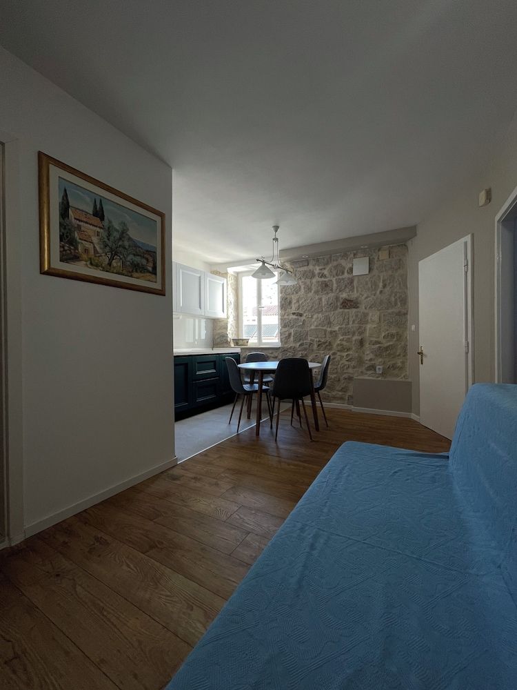 Apartments Mia Apartment for 2 people with kitchen 35