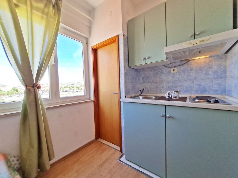 Apartments Rooms PORAT Standard Studio without Balcony 3