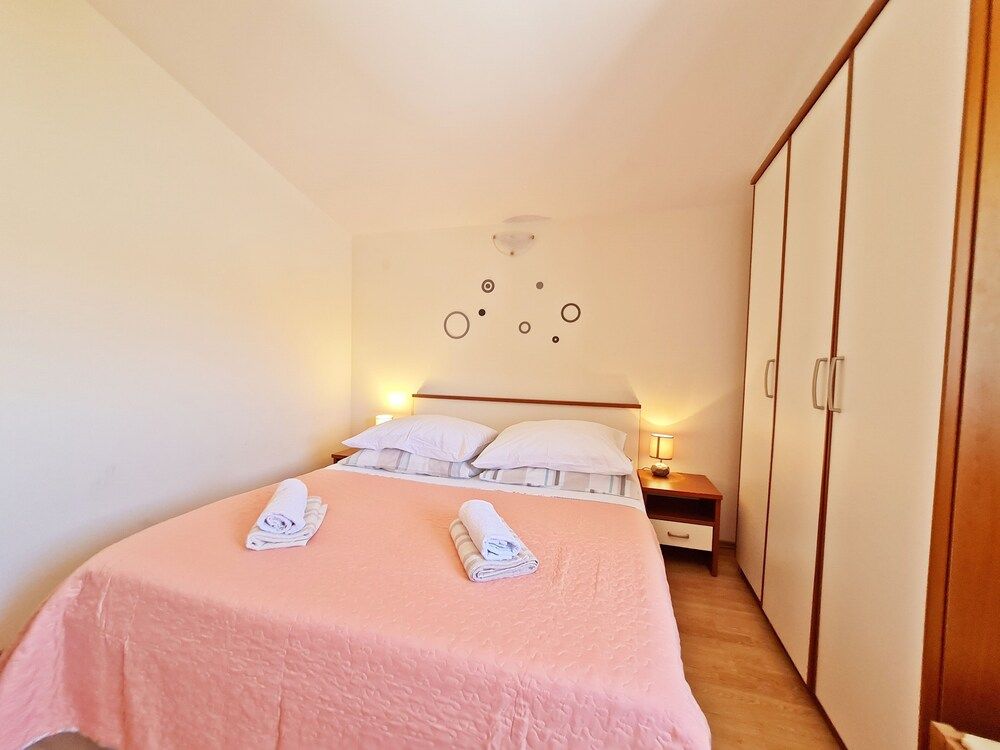 undefined Apartments Rooms PORAT 9