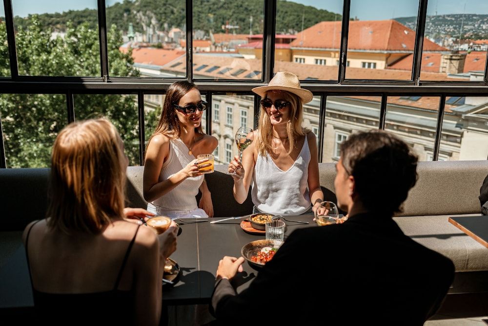 undefined Hotel Rum Budapest 8