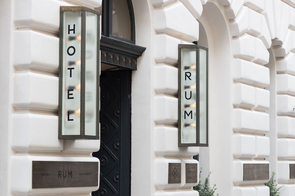 undefined Hotel Rum Budapest 3