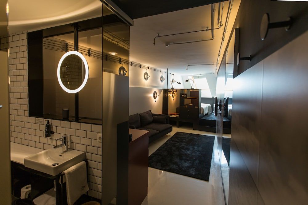 undefined Hotel Rum Budapest 10