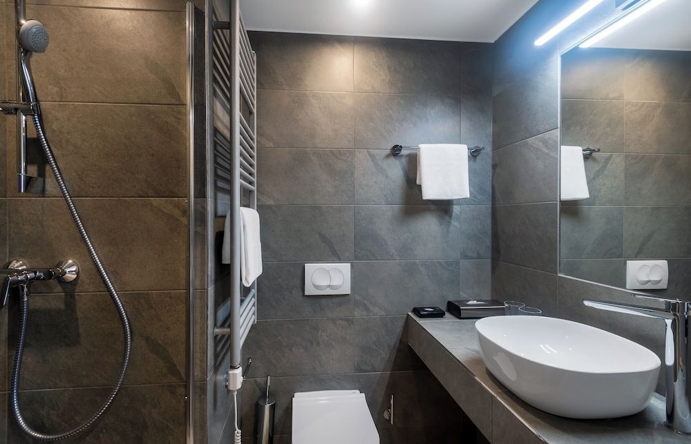 Hunguest Hotel Helios Family Apartment, Balcony 4