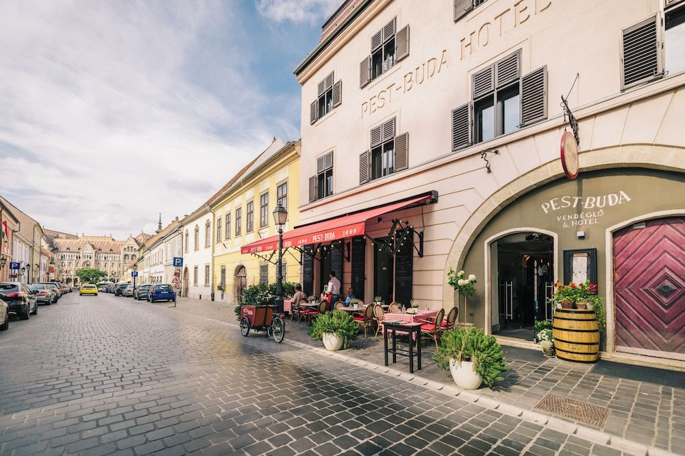 undefined Pest-Buda Design Hotel by Zsidai Hotels 8