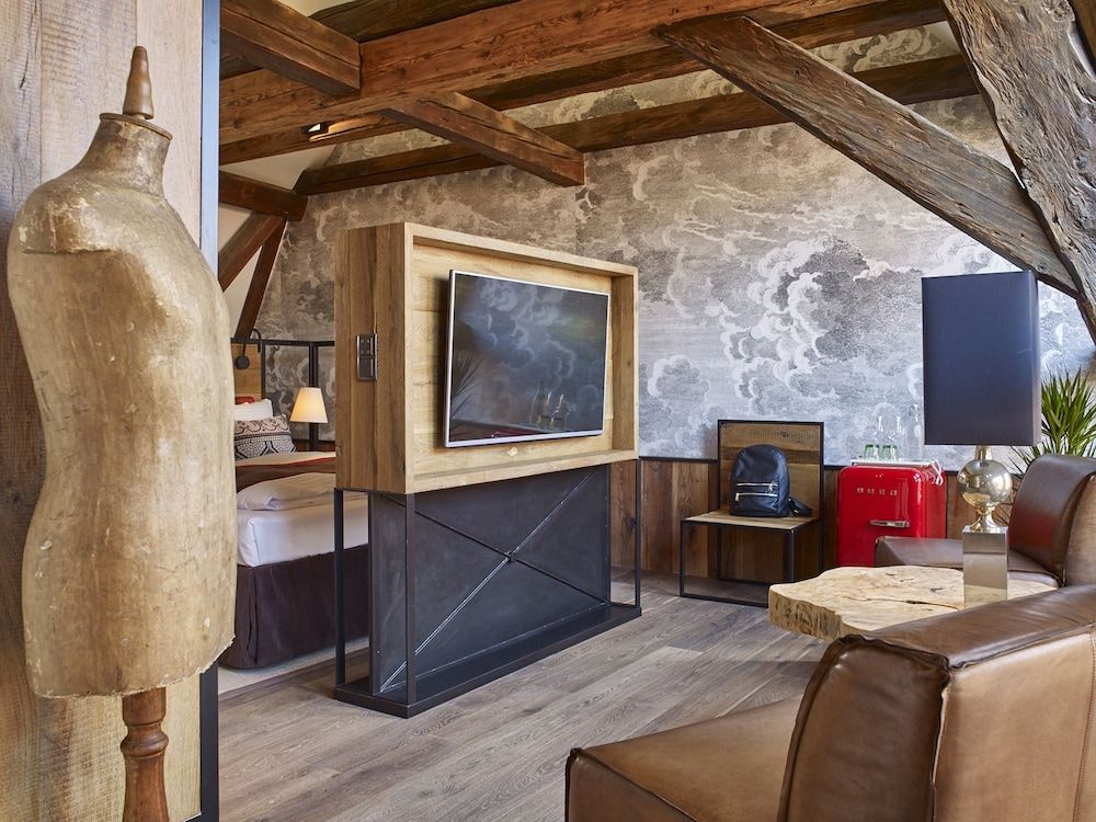 undefined Pest-Buda Design Hotel by Zsidai Hotels 4