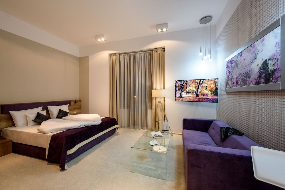 Karoly Corner Residences Executive Apartment, 1 King Bed, Non Smoking 11