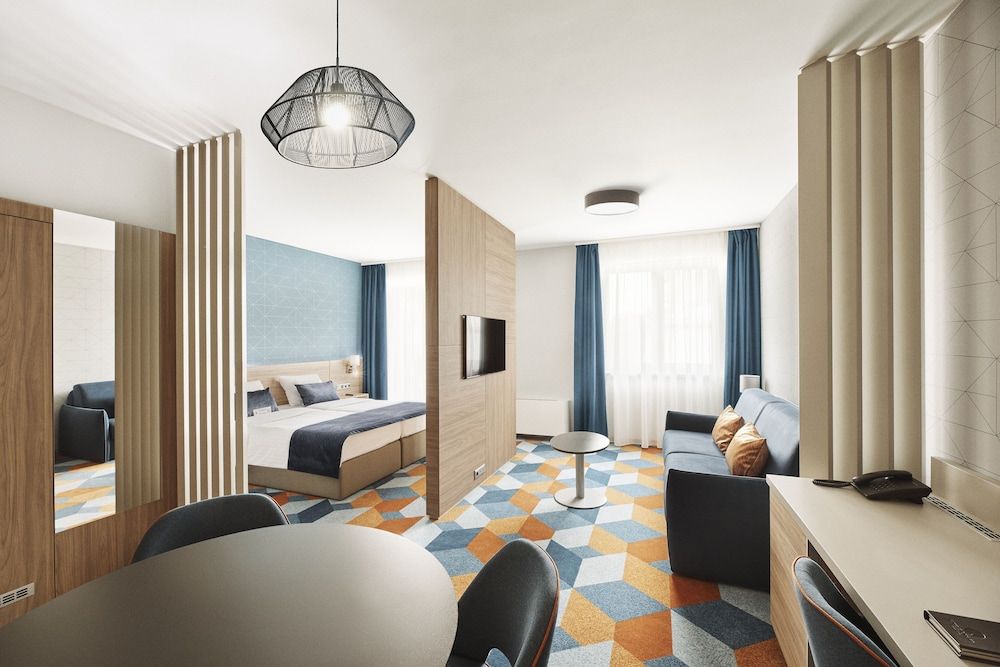 Hotel Európa Fit Deluxe Plus Room, Park View 5