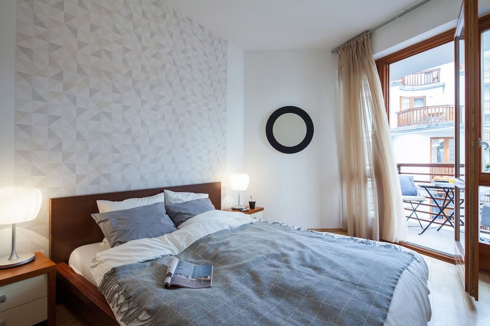 undefined Lord Residence 9