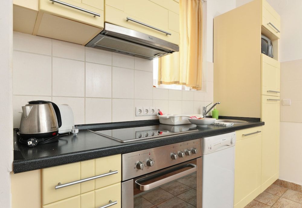 undefined Lord Residence 5