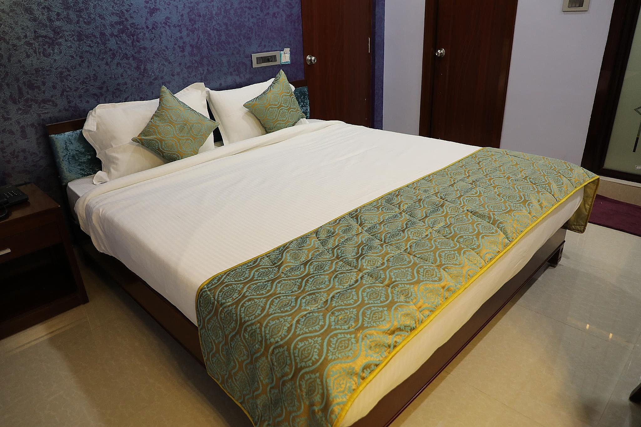 Executive AC Room