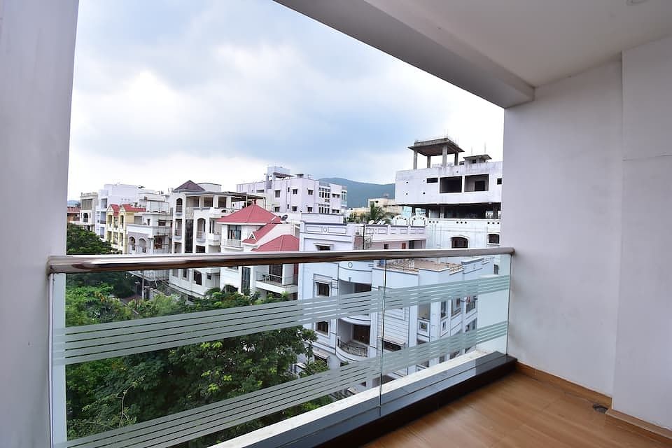 executive balcony pwo r
