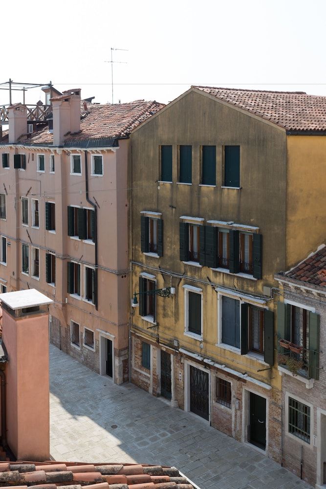 undefined Hotel Tiziano 5