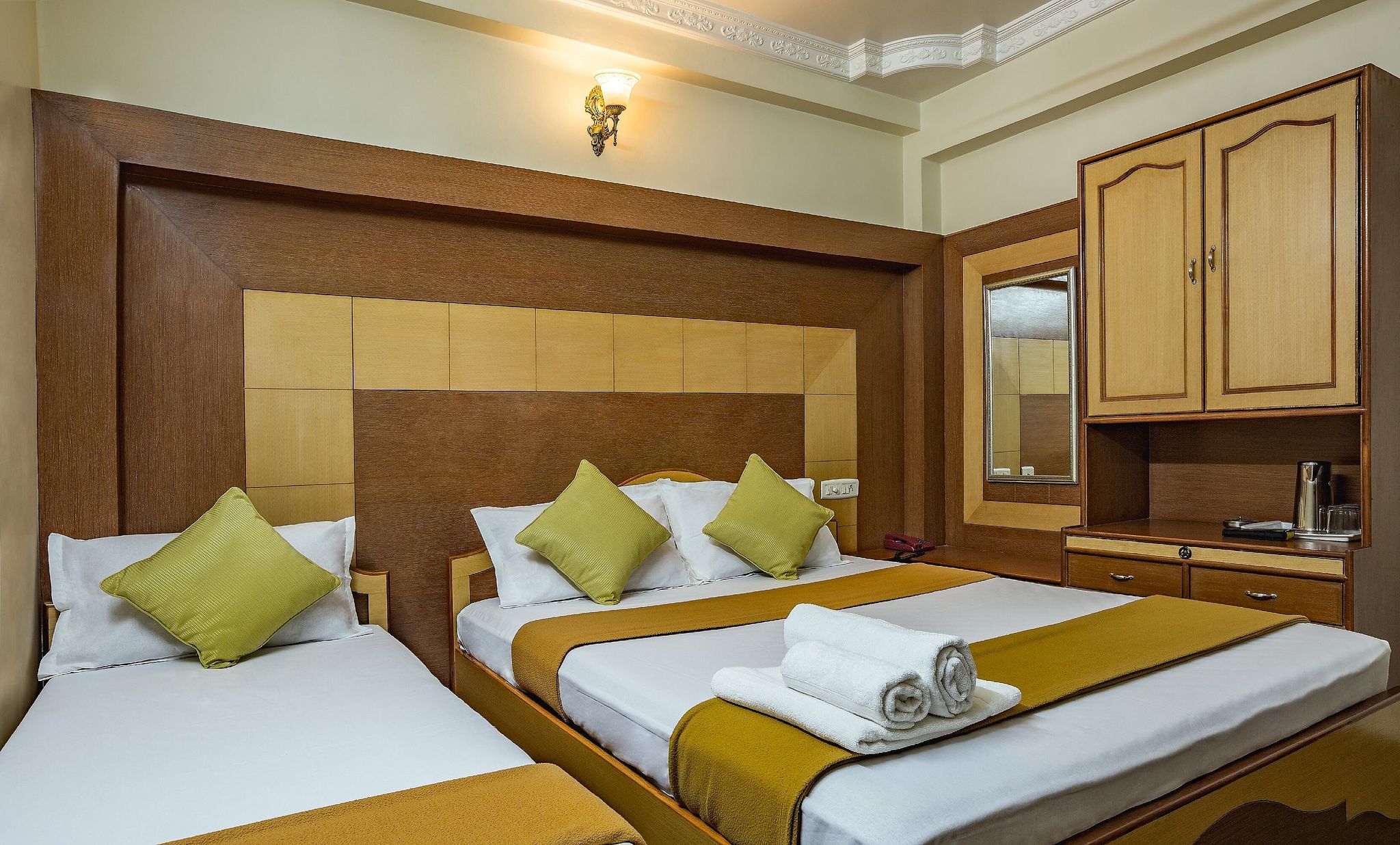 Sri Sai Park Executive AC Double Occupancy Room 2