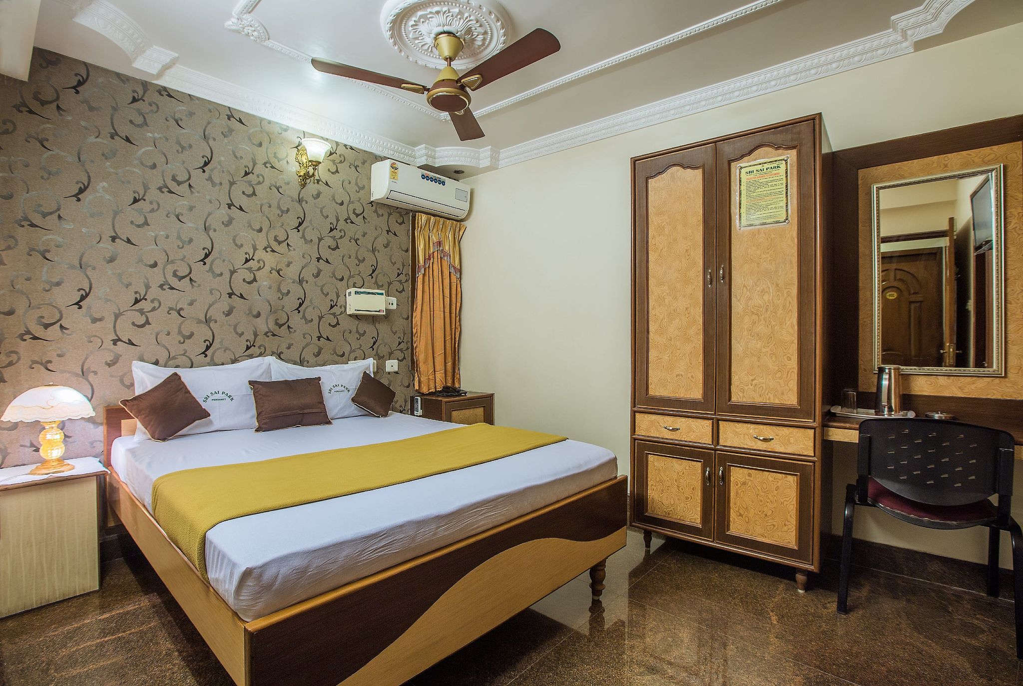 Sri Sai Park Executive AC Double Occupancy Room 4