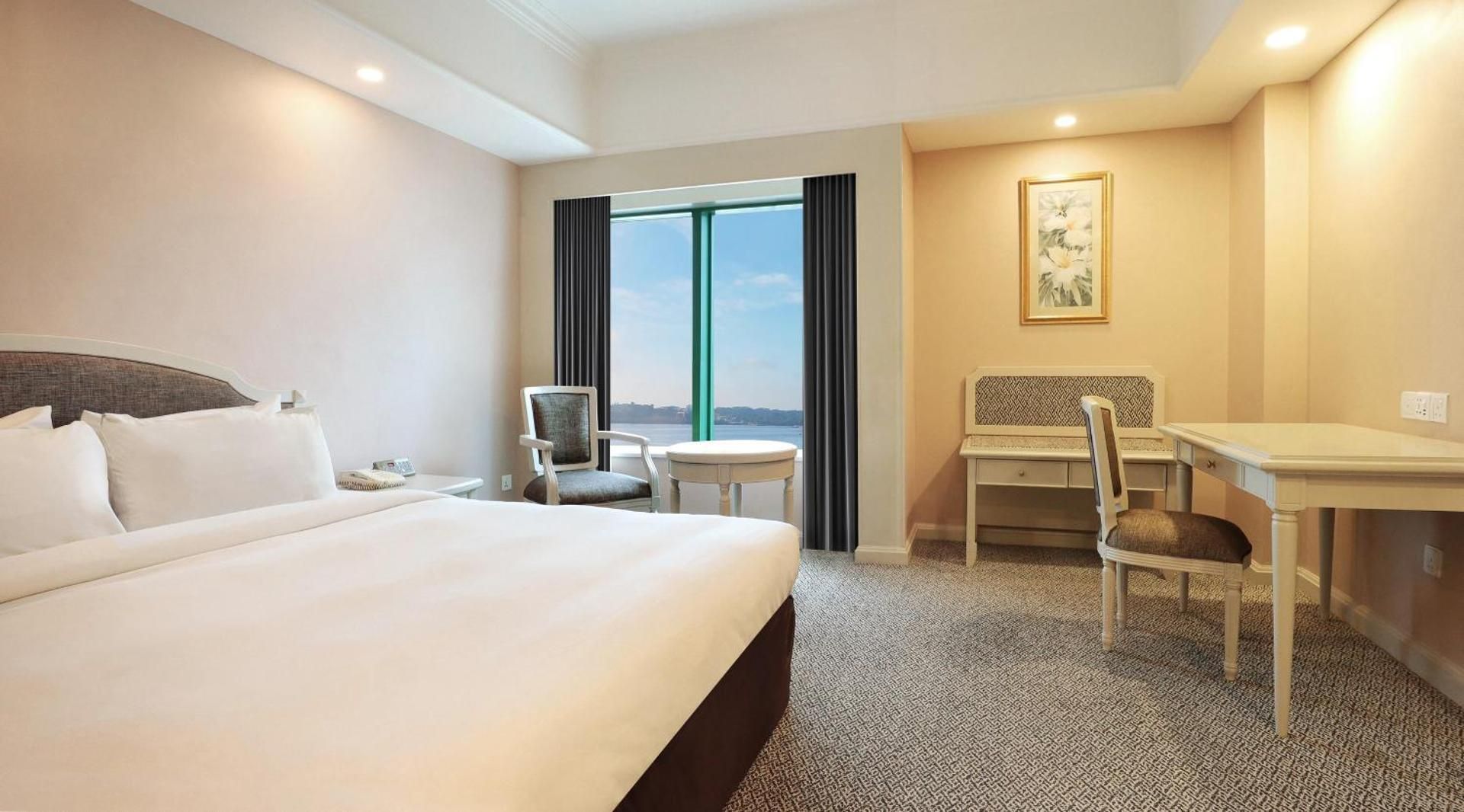Deluxe Double Sea View