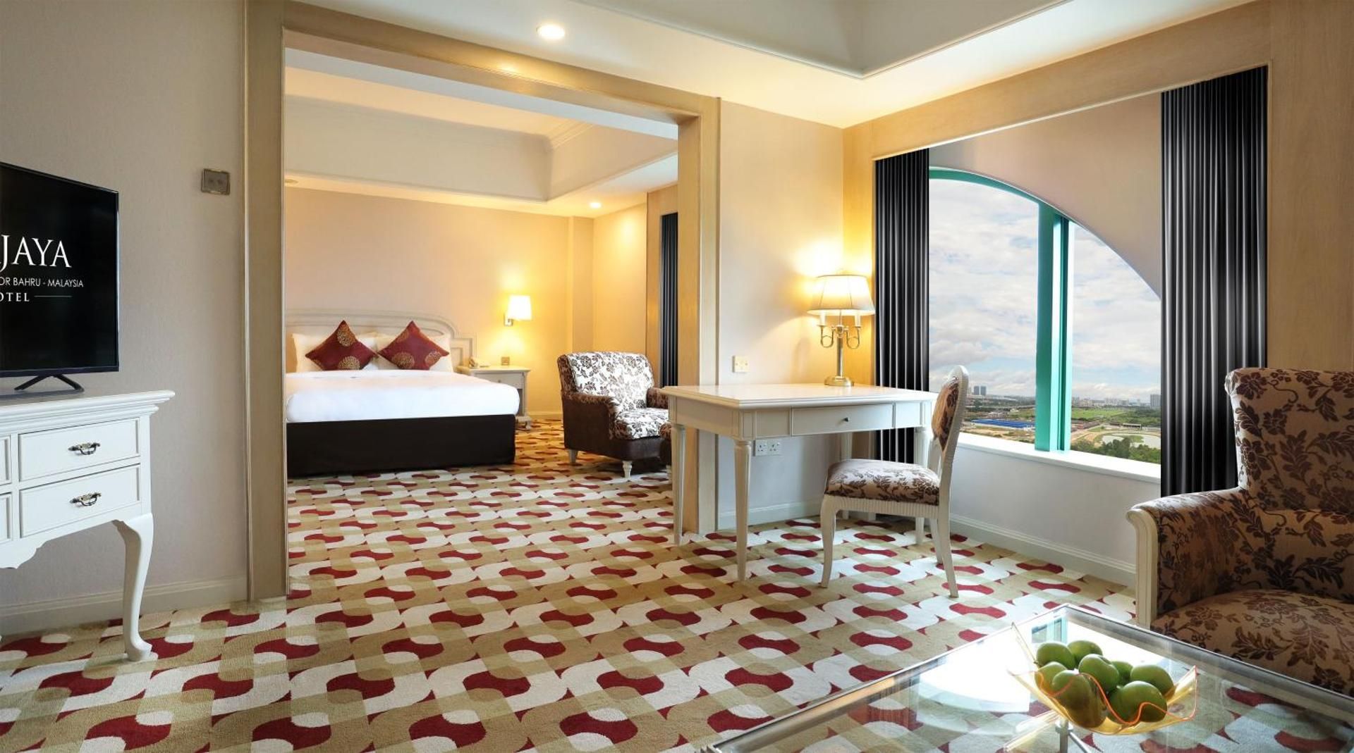 undefined Berjaya Waterfront Hotel 10