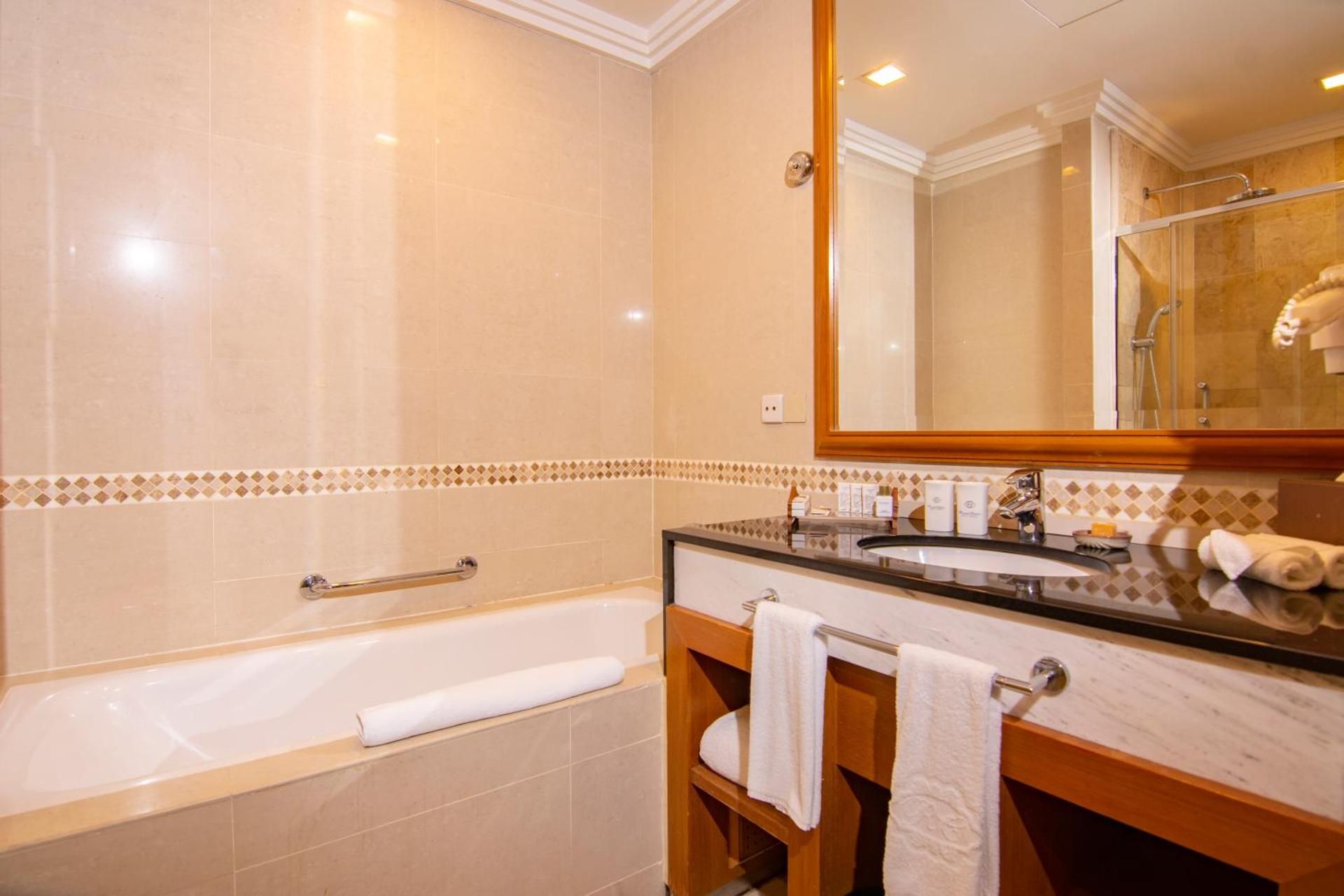 Royale Chulan Kuala Lumpur Superior Twin Room 3