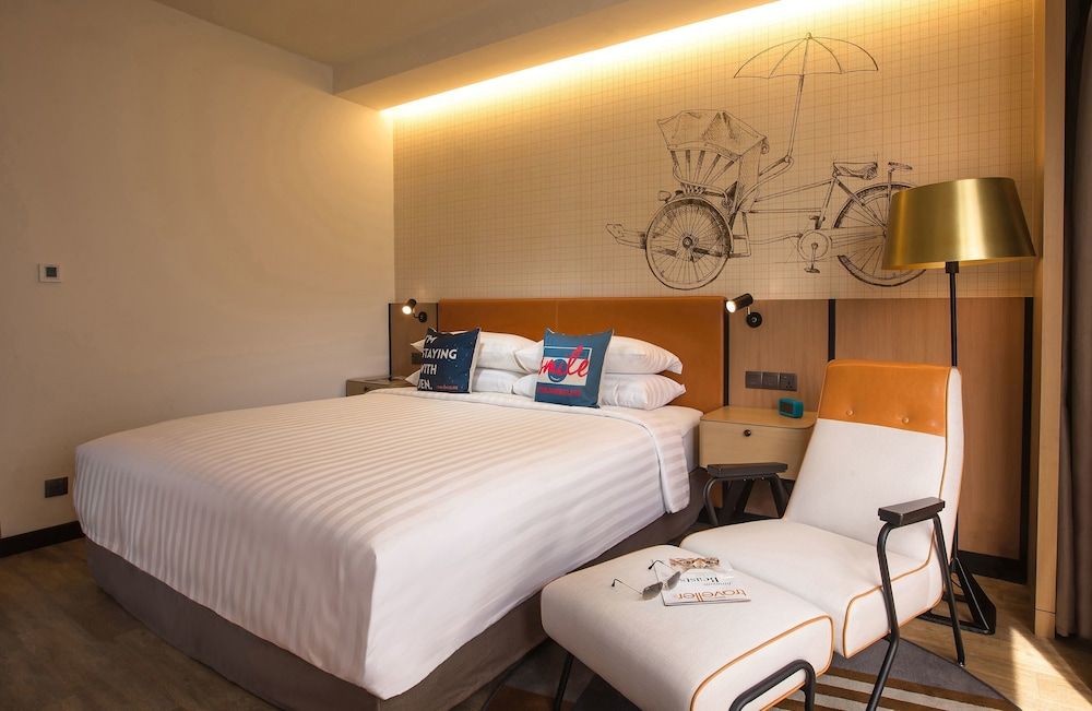 JEN Penang Georgetown by Shangri-La Deluxe Room, 1 King Bed 4