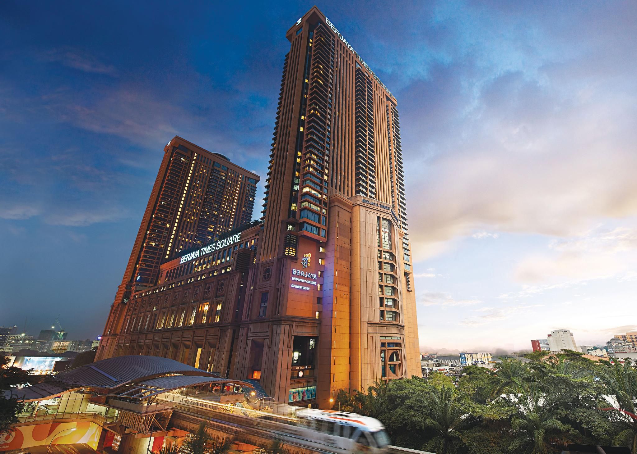 undefined Berjaya Times Square Hotel, Kuala Lumpur 2