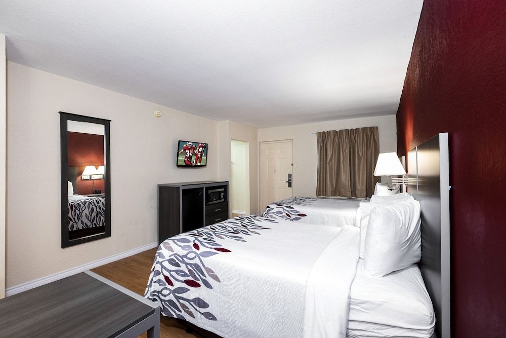 undefined Red Roof Inn Houston North - FM 1960 & I-45 8