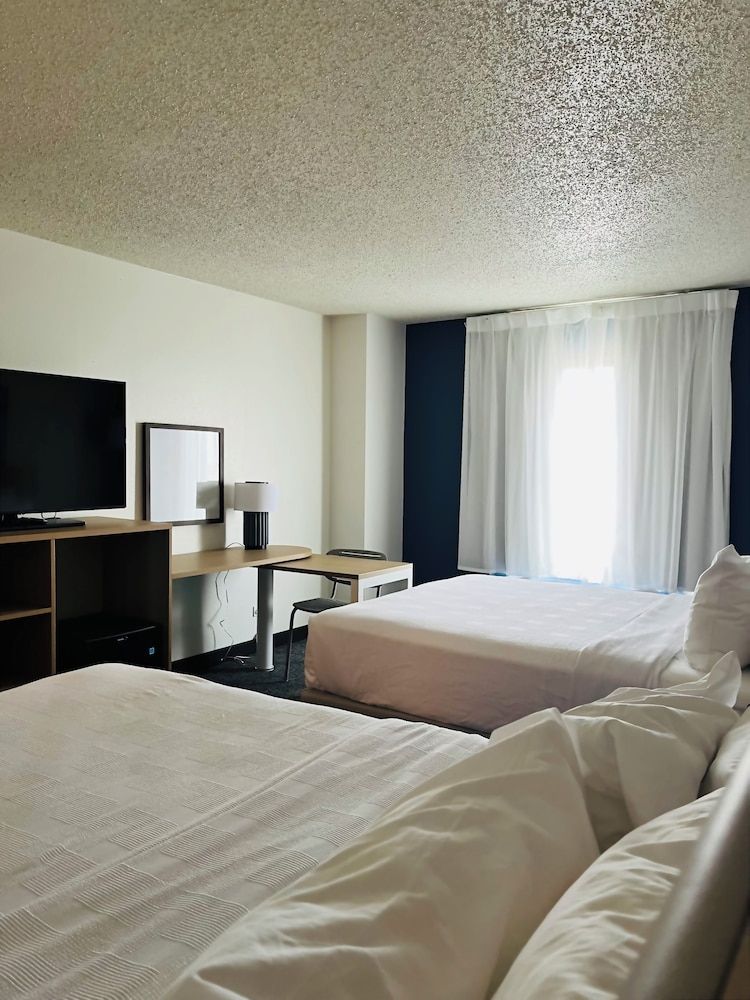 Spark by Hilton Denver Tech Center Greenwood Village Room, 2 Queen Beds 2