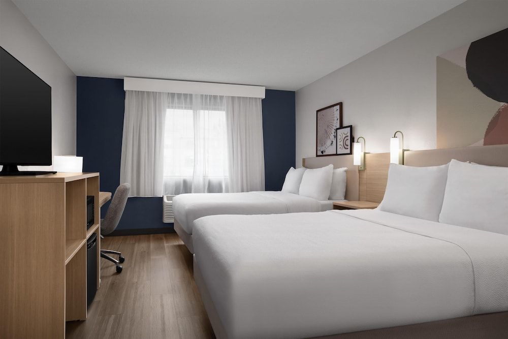 Spark by Hilton Denver Tech Center Greenwood Village Room, 2 Queen Beds 3