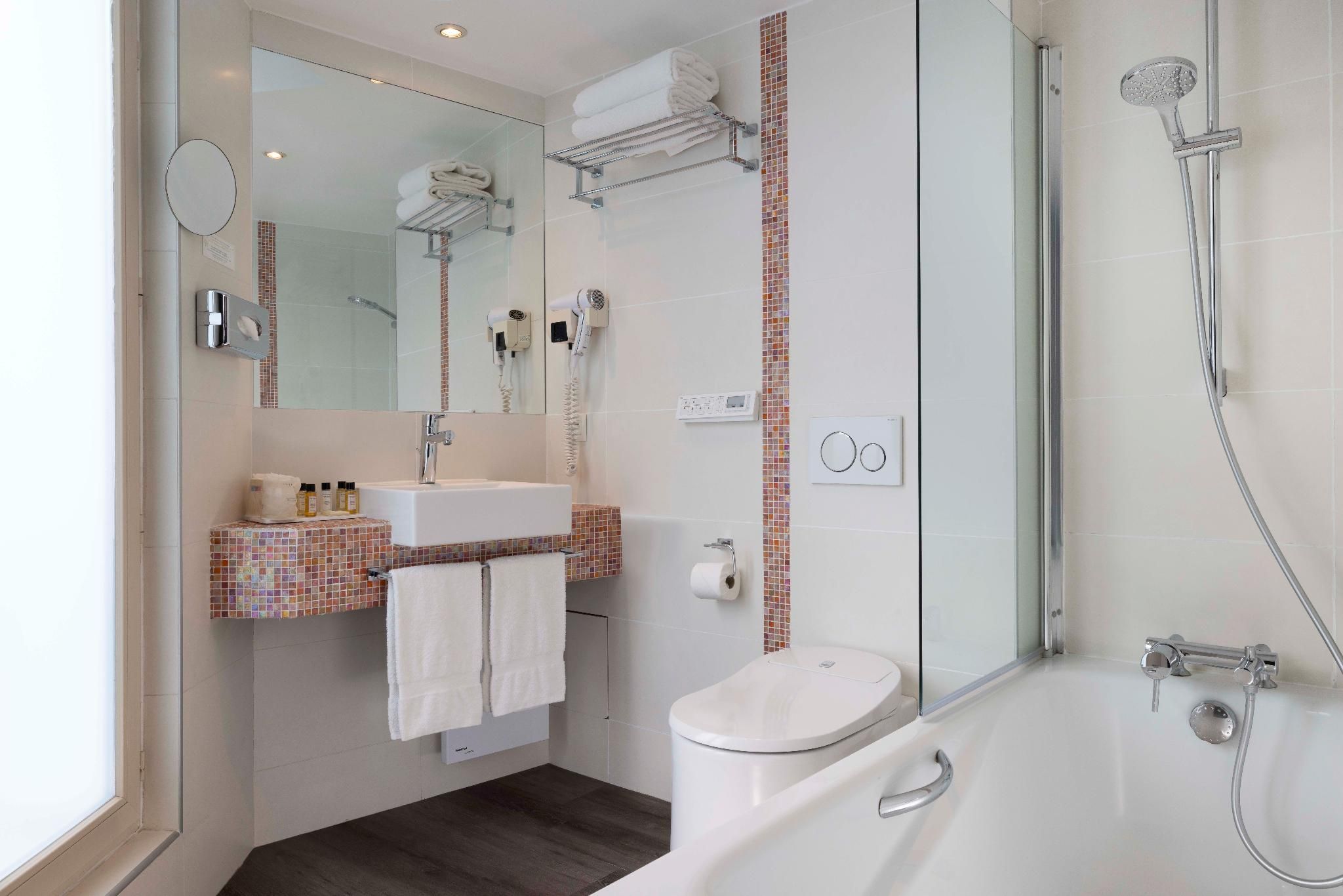 undefined Hotel Park Lane Paris 6