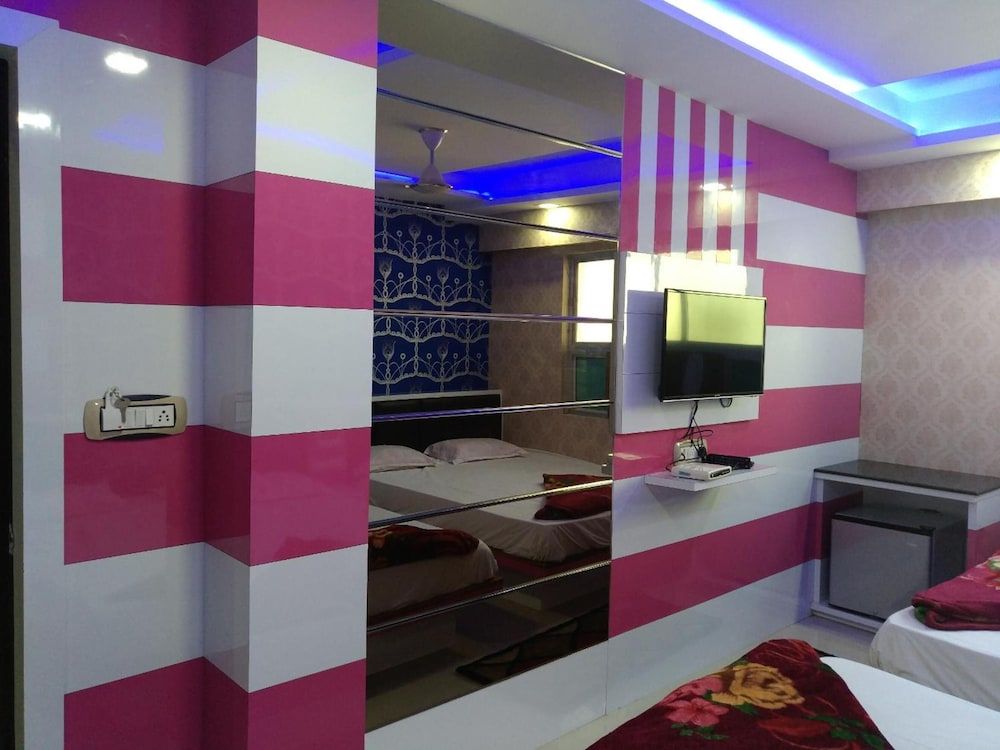 undefined Hotel Laabh 3