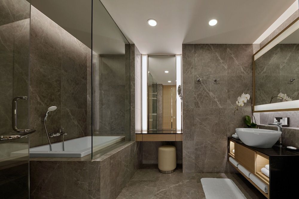 JW Marriott Kuala Lumpur Superior Room, 2 Twin Beds 4