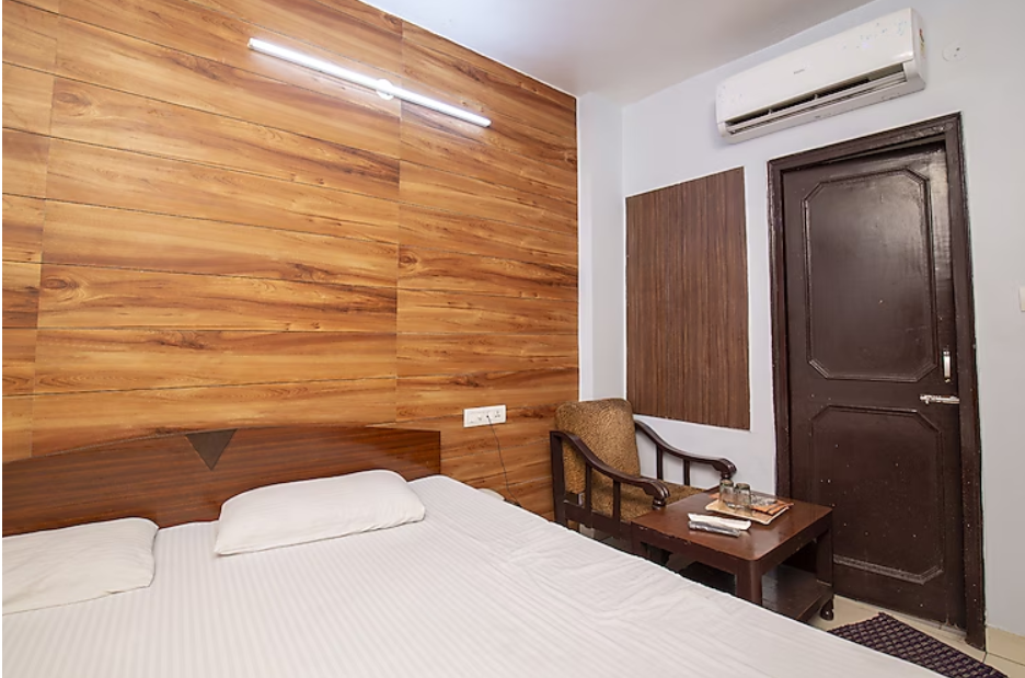 Hotel Shine Star Deluxe Room 4