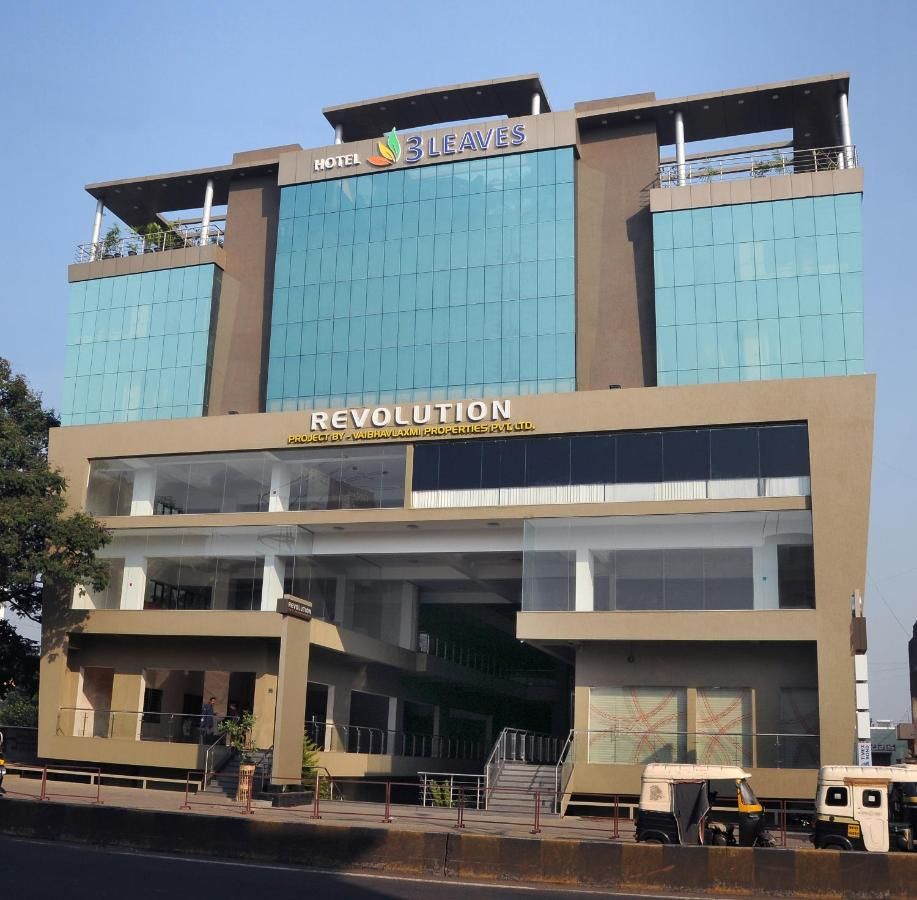 undefined Hotel 3 Leaves 9