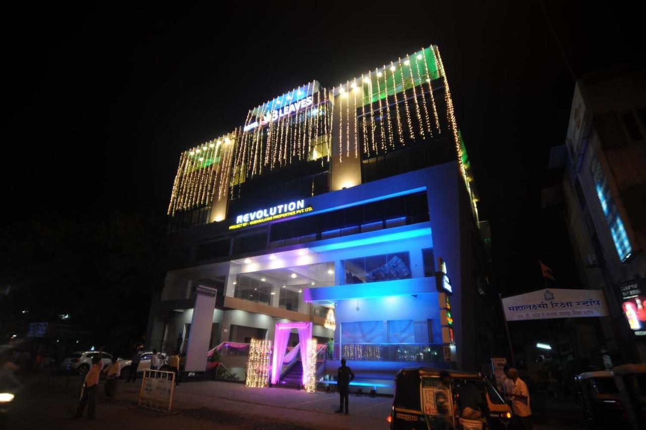 undefined Hotel 3 Leaves 10