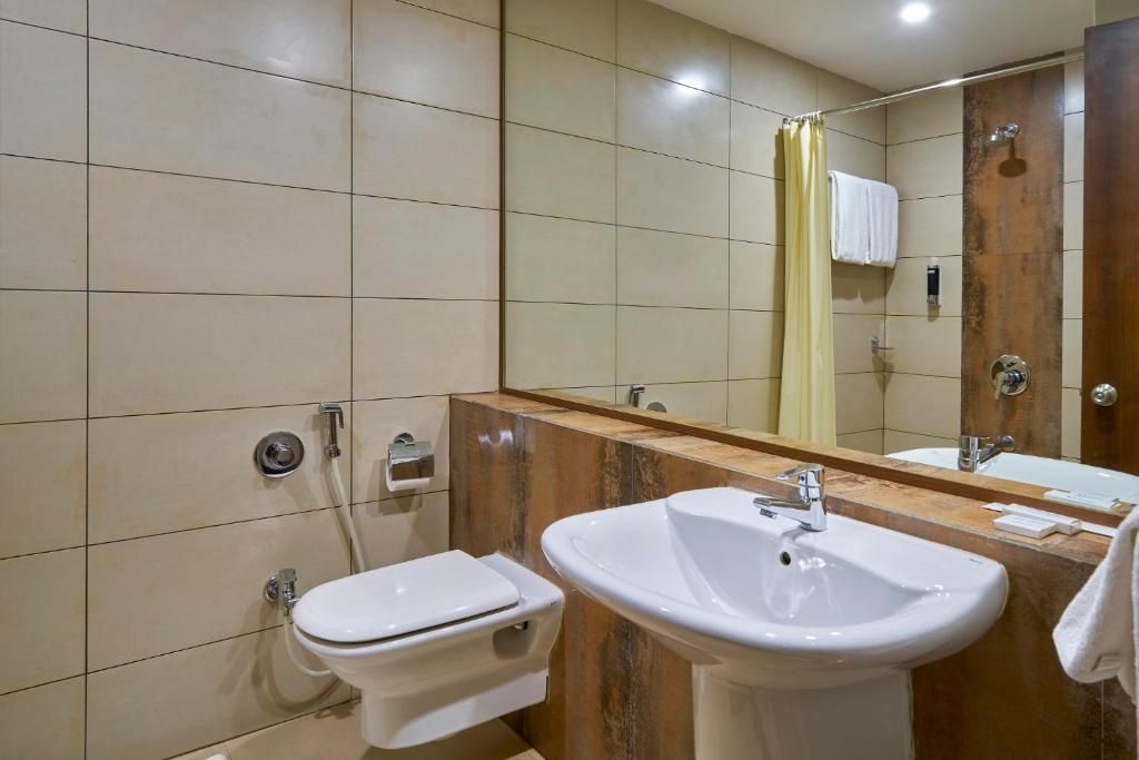 Hotel 3 Leaves Standard Double Room 7
