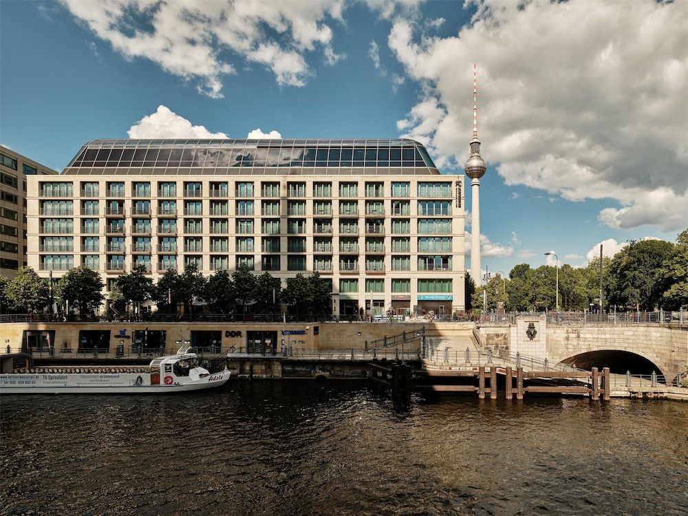 undefined Radisson Collection Hotel, Berlin 6
