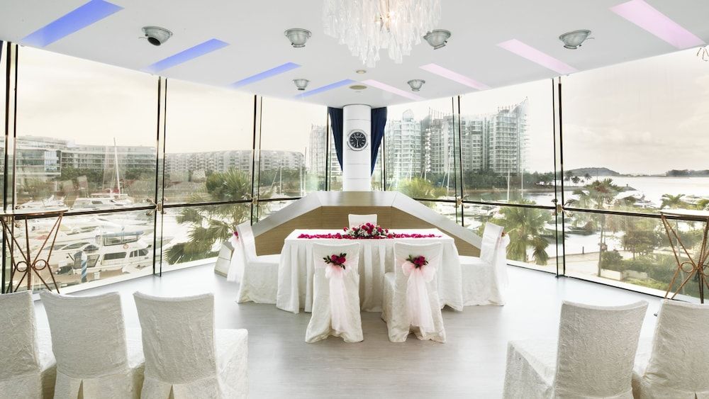 undefined ONE15 Marina Hotel Sentosa Cove 7