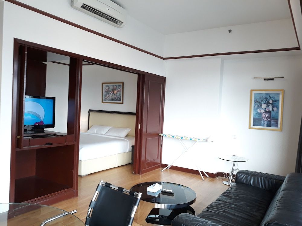 undefined Diamondsuite at Times Square KL 8