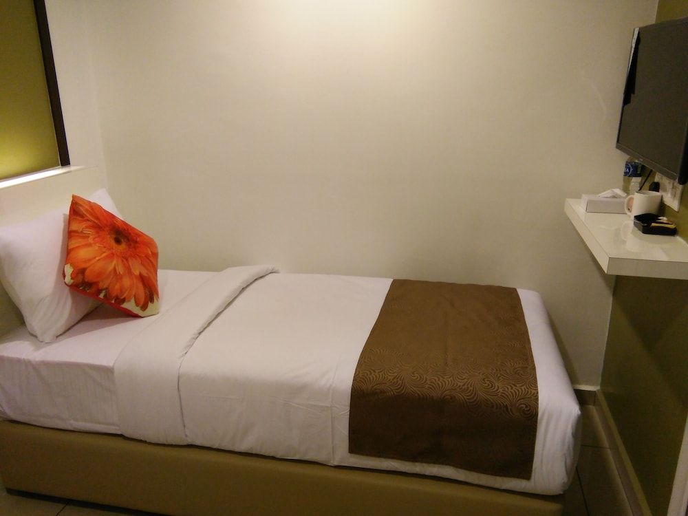 undefined Crescendo Boutique Hotel 3