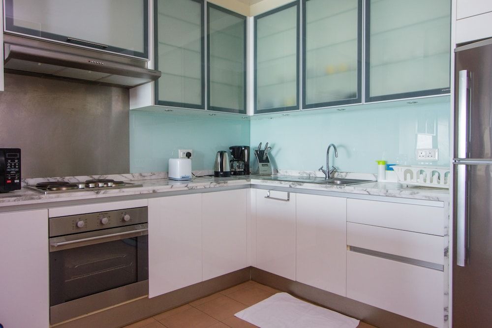 undefined Profolio Straits Quay 9