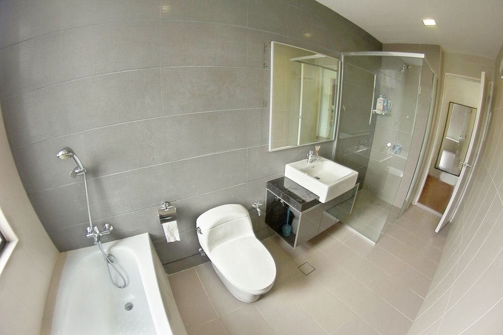 Richmond & Aston Kiara Suites KL Deluxe Suite, 3 Bedrooms, City View 5