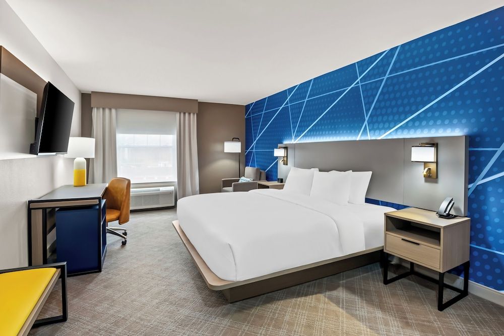 Comfort Inn & Suites Prince George - Fort Gregg Suite, 1 King Bed, Non Smoking