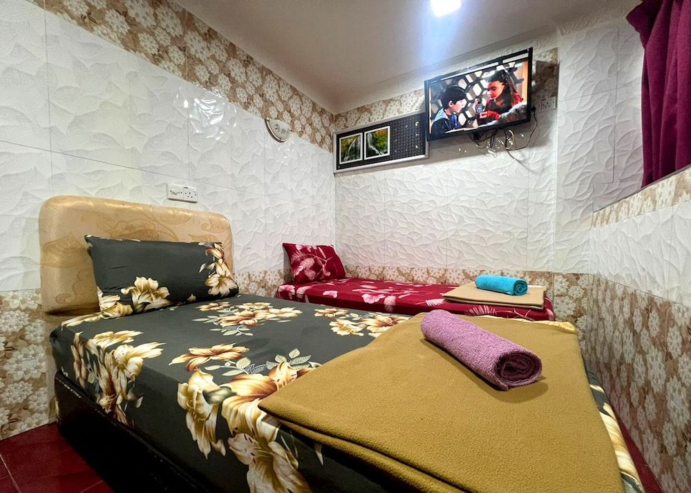 New Wave Hotel Melawati Double Room 4