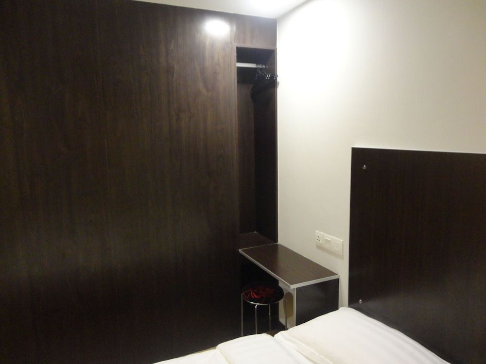 Hotel Portview Standard Room 2