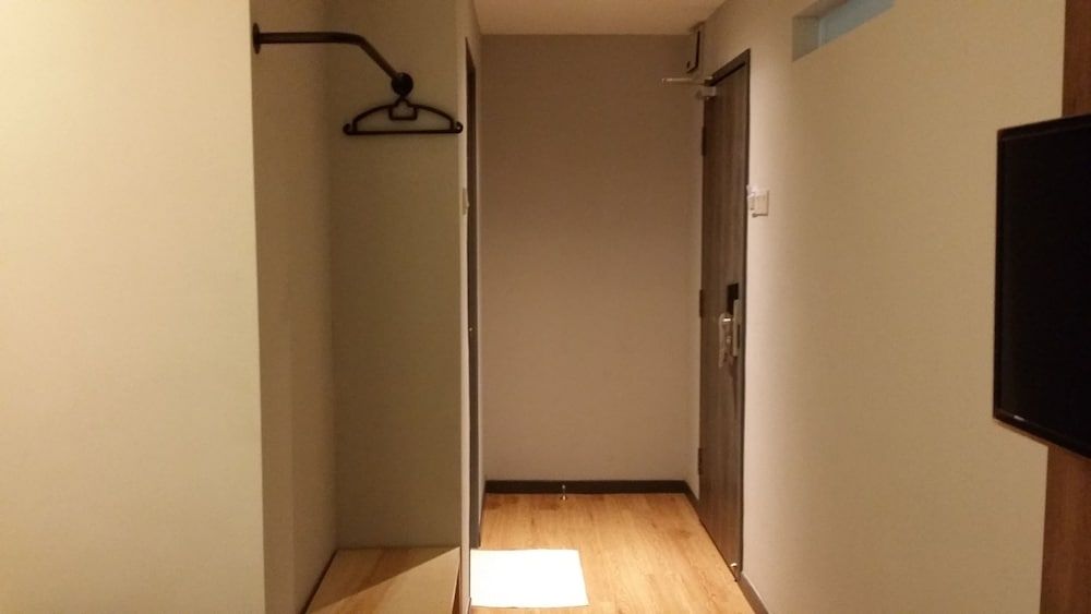 Go Hotel Subang Jaya Deluxe Twin Room 3