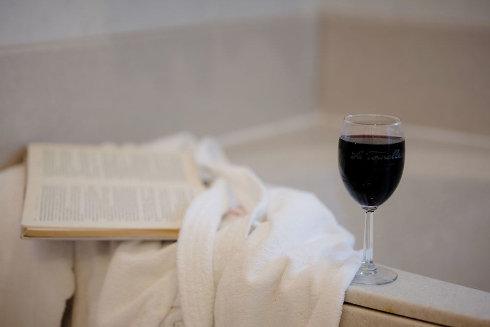 La Tourelle Inn & Spa Deluxe King Room 7