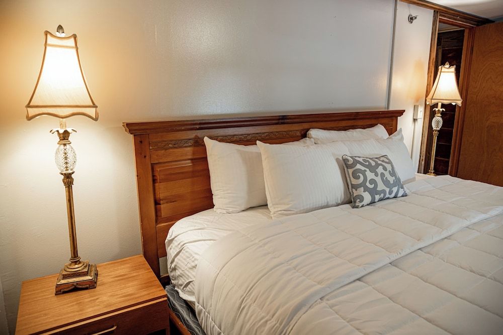 La Tourelle Inn & Spa Two Bedroom Barn Suite 2