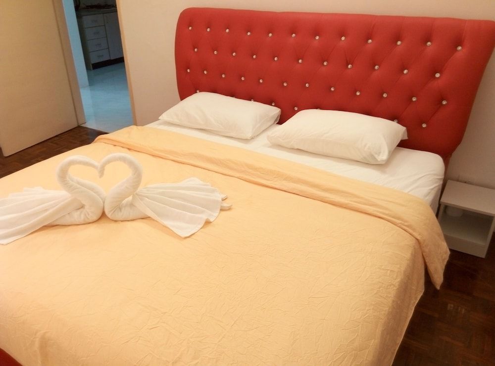 undefined Eden Seaview Condominium II 8