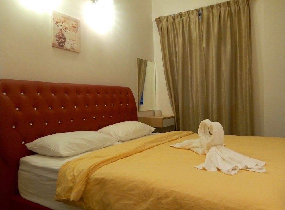 undefined Eden Seaview Condominium II 4