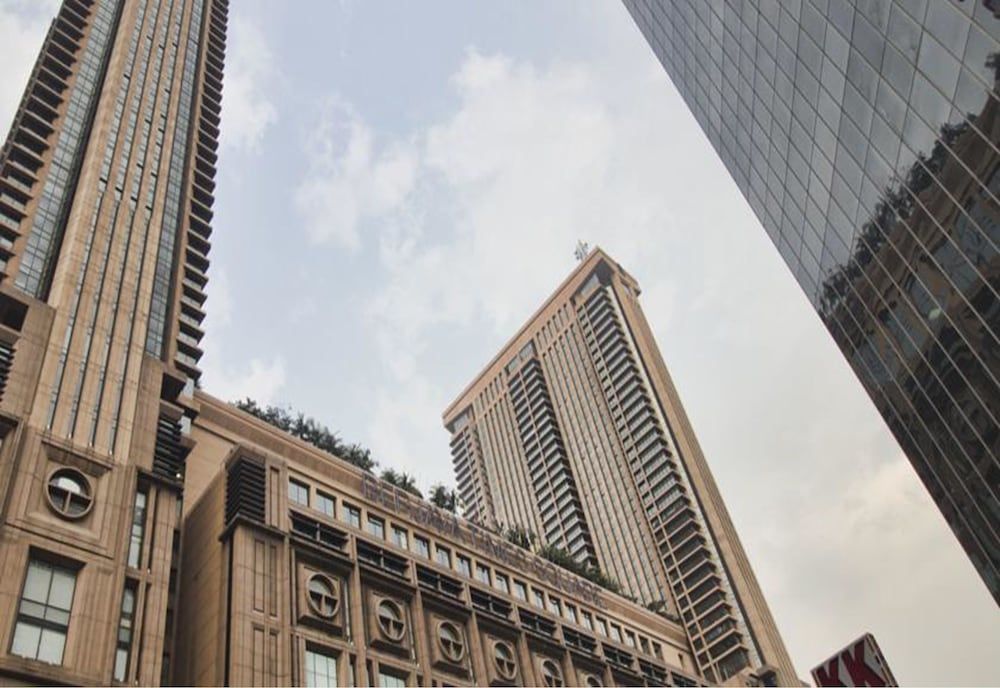 undefined Queens Service Suite at Times Square 4