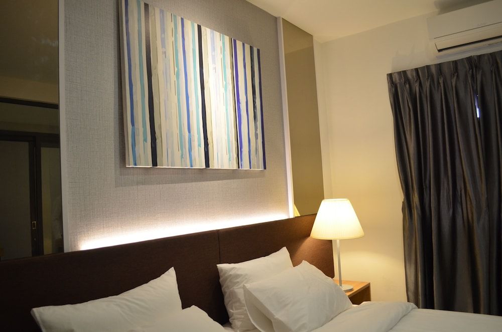 Suite, 2 Bedrooms, City View