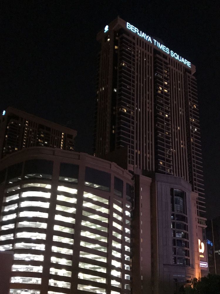 undefined Luxy Service Suites At Times Square 9